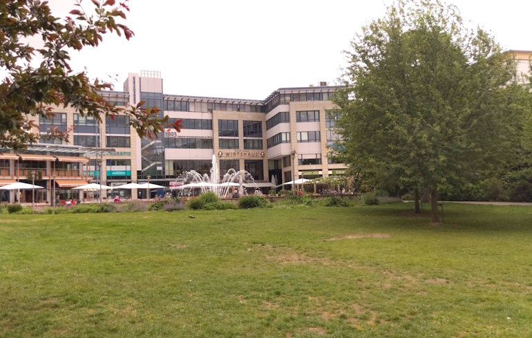 Ulrichsplatz mit Springbrunnen