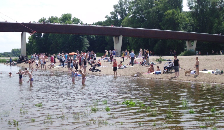 Baden beim Elbetag2014. Baden beim Elbetag2014.