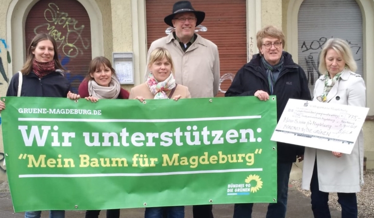 Foto v.l.n.r.:Madeleine Linke, Kathrin Natho, Julia Mayer-Buch, Uwe Zischkale, Jürgen Canehl und Simone Andruscheck
