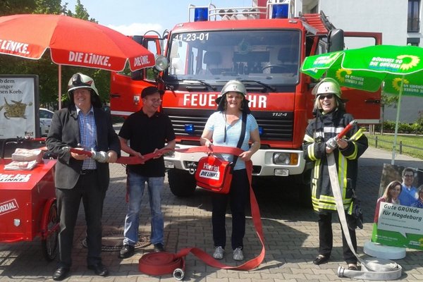 Wahlkampfstand in Olvenstedt.