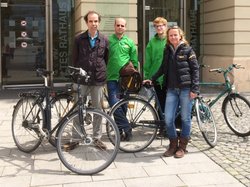 Das Team der grünen Radtour zur Hochwasserabwehr: Gregor Zündorf, Andreas Bock, Timo Gedlich und Steffi Lemke.