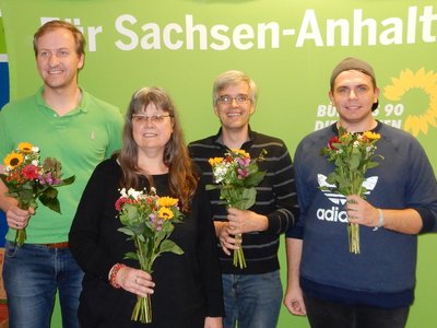 Die vier gewählten GRÜNEN Direktkandidaten (v.l.n.r.): Sören Herbst (Wahlkreis 11), Gisela Graf (Wahlkreis 12), Olaf Meister (Wahlkreis 13) und Florian Wiegand (Wahlkreis 10)