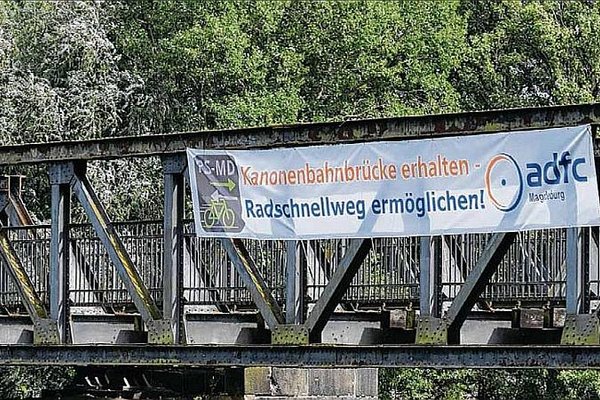 Die Kanonenbahnbrücke als mögliche Fahrradverbindung (Foto: Canehl)