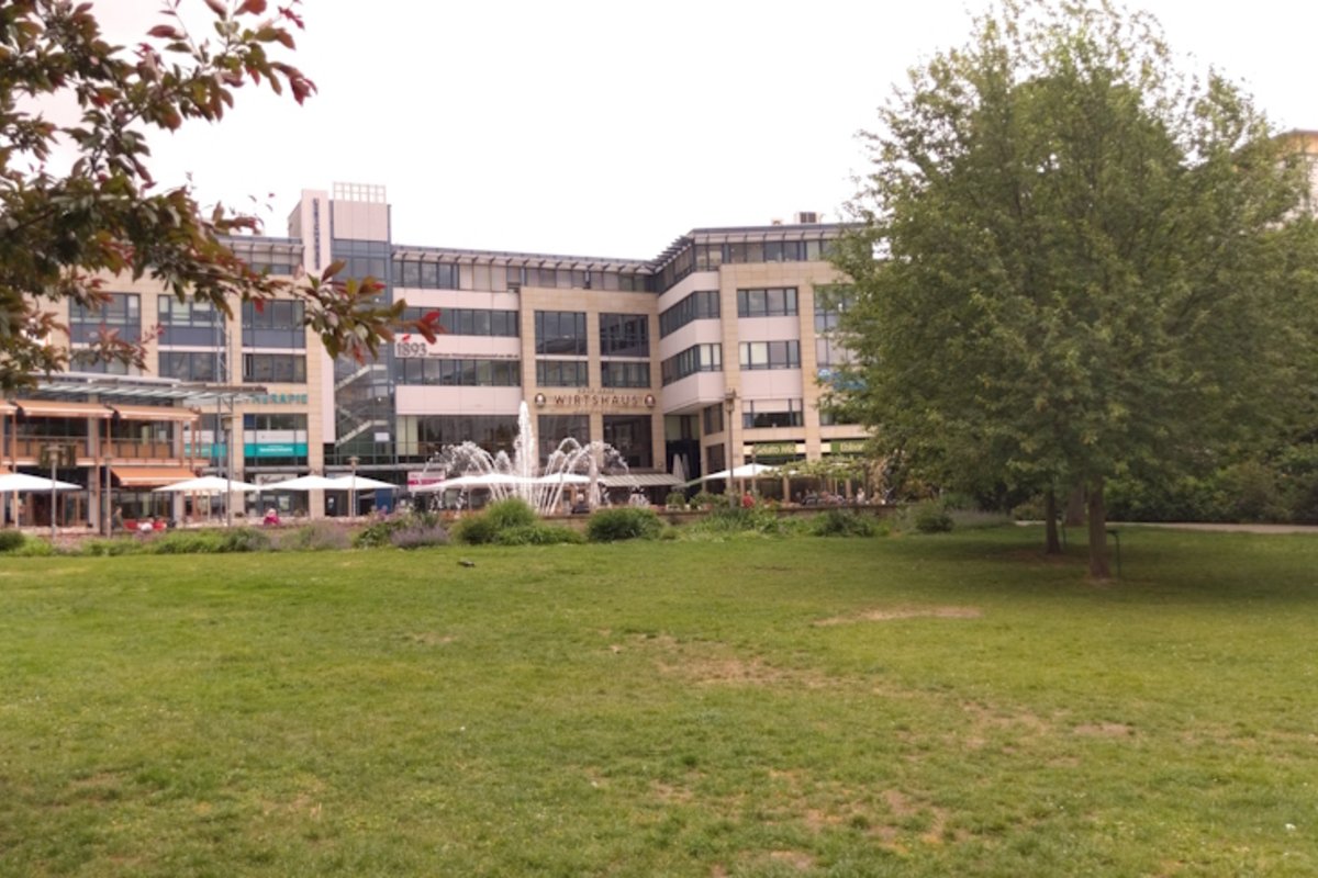 Ulrichsplatz mit Springbrunnen