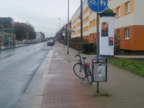 Fahrradweg am Westring in Höhe Liebknechtstraße.