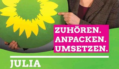 Titelblatt Flyer mit Julia Mayer-Buch.