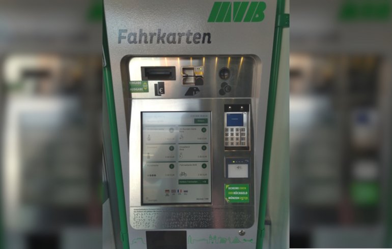 MVB-Fahrkartenautomat im Fahrzeug