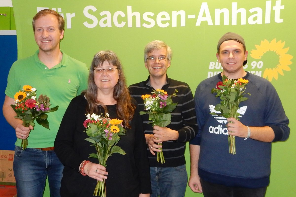 Die vier gewählten GRÜNEN Direktkandidaten (v.l.n.r.): Sören Herbst (Wahlkreis 11), Gisela Graf (Wahlkreis 12), Olaf Meister (Wahlkreis 13) und Florian Wiegand (Wahlkreis 10)